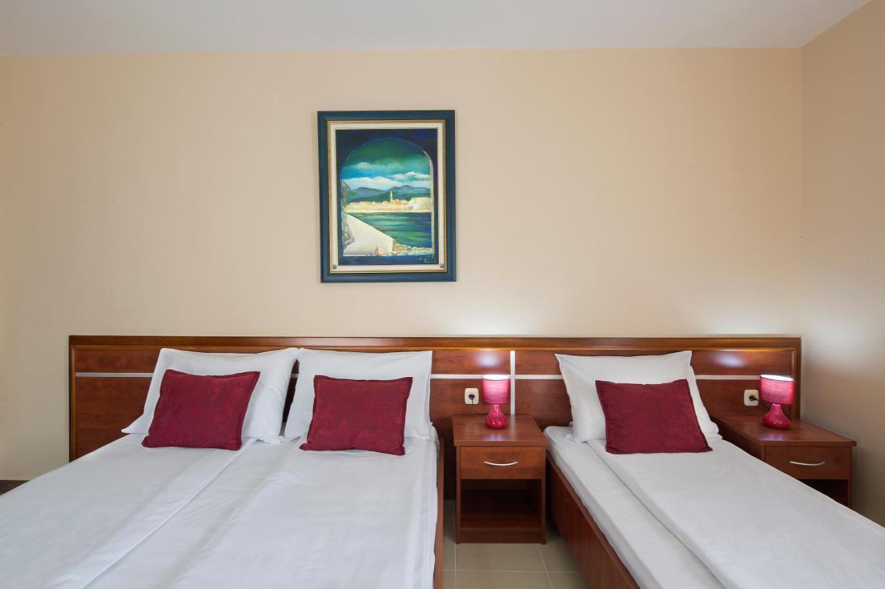 Apartmani Salus بودفا المظهر الخارجي الصورة