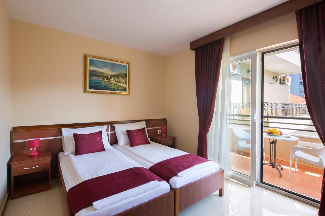 Apartmani Salus بودفا المظهر الخارجي الصورة