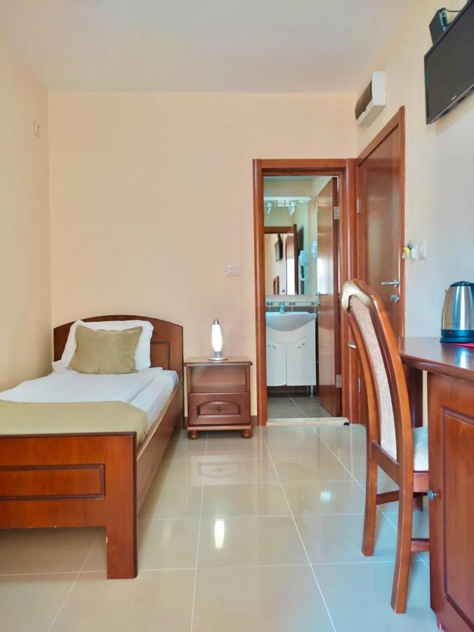 Apartmani Salus بودفا المظهر الخارجي الصورة