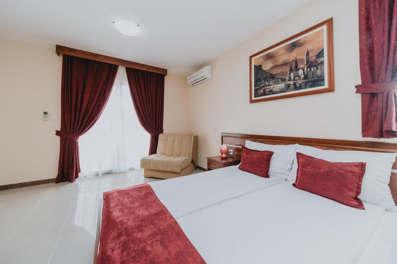 Apartmani Salus بودفا المظهر الخارجي الصورة