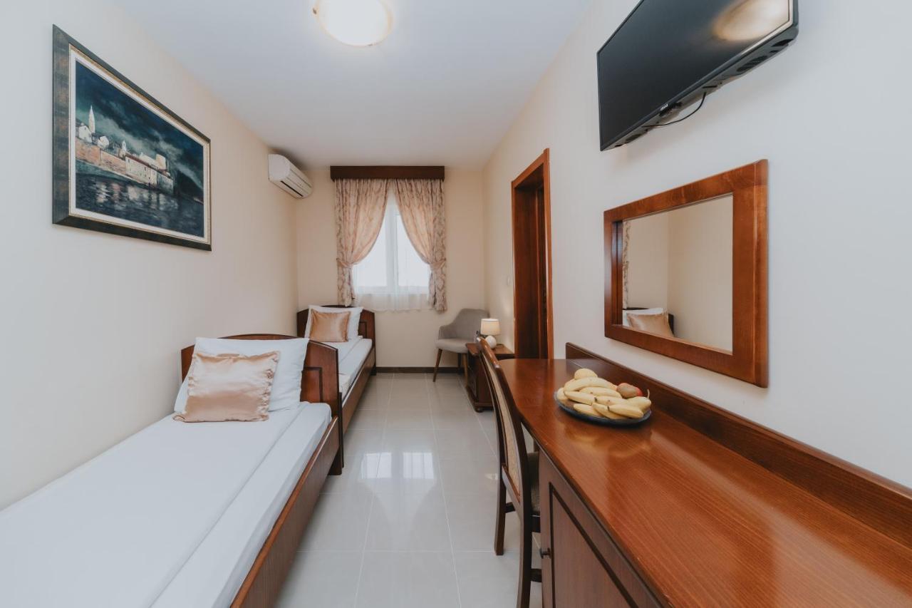 Apartmani Salus بودفا المظهر الخارجي الصورة